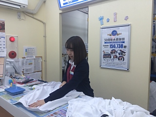 穂高株式会社 ポニークリーニングららぽーと海老名店のクリーニング クリーニングスタッフ アルバイト パート求人情報